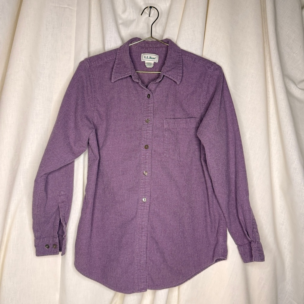 LL Bean Flannel Purple Long Sleeve Button Up Medium 
Natural Fiber 100% Cotton